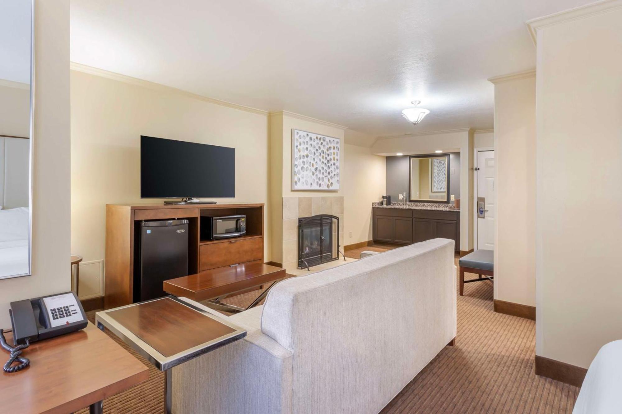 Best Western Plus Cotton Tree Inn North Salt Lake Εξωτερικό φωτογραφία